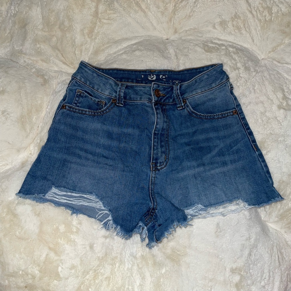 Denim shorts made from recycled plastic